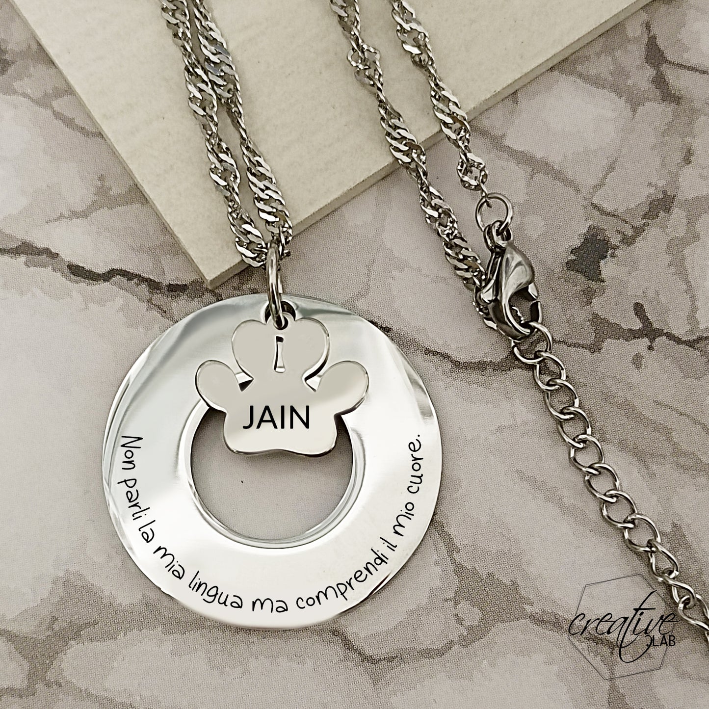 Collanina con ciondolo donut e zampa, personalizzabili (A100+A15B+D9)