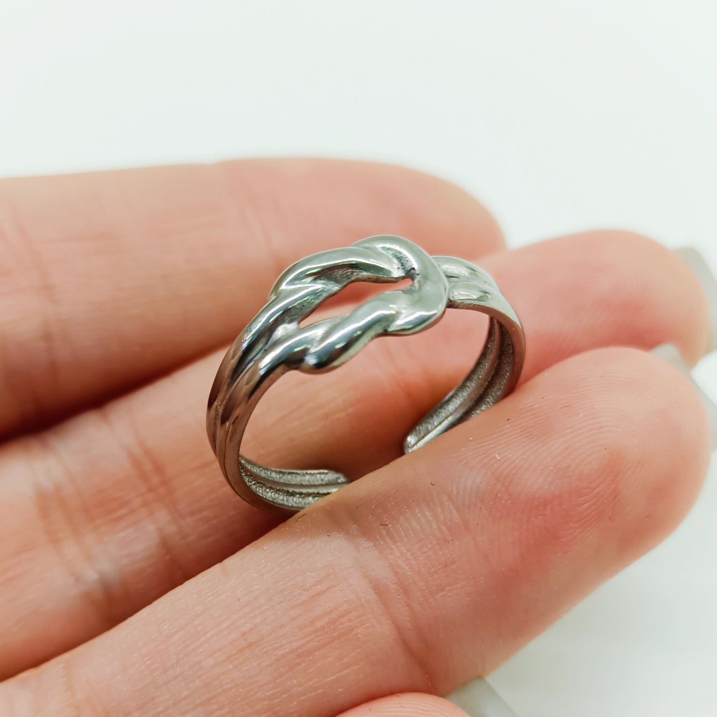 Anello in acciaio nodo