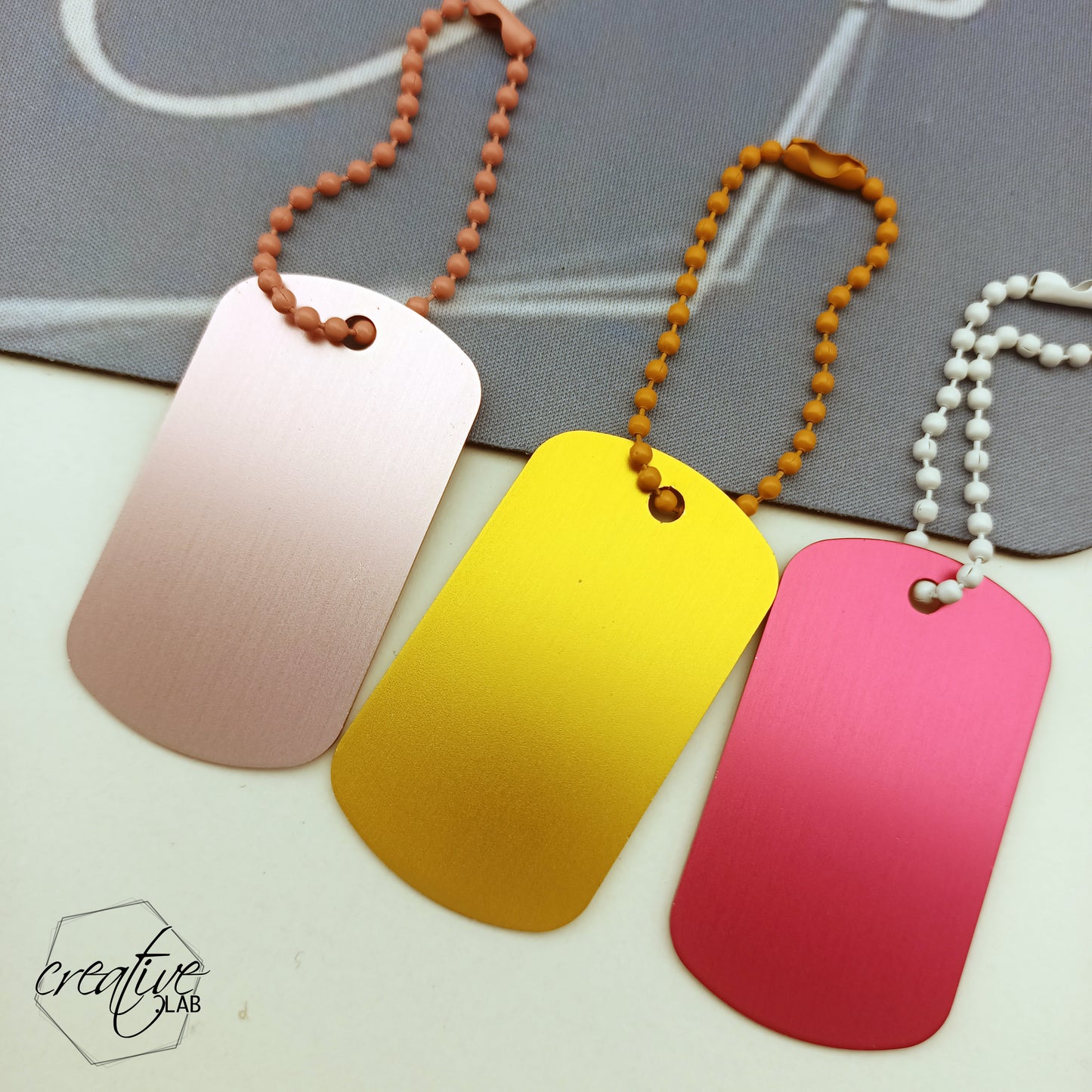 Tags colorato personalizzabile con firme originali, per insegnanti (A80)