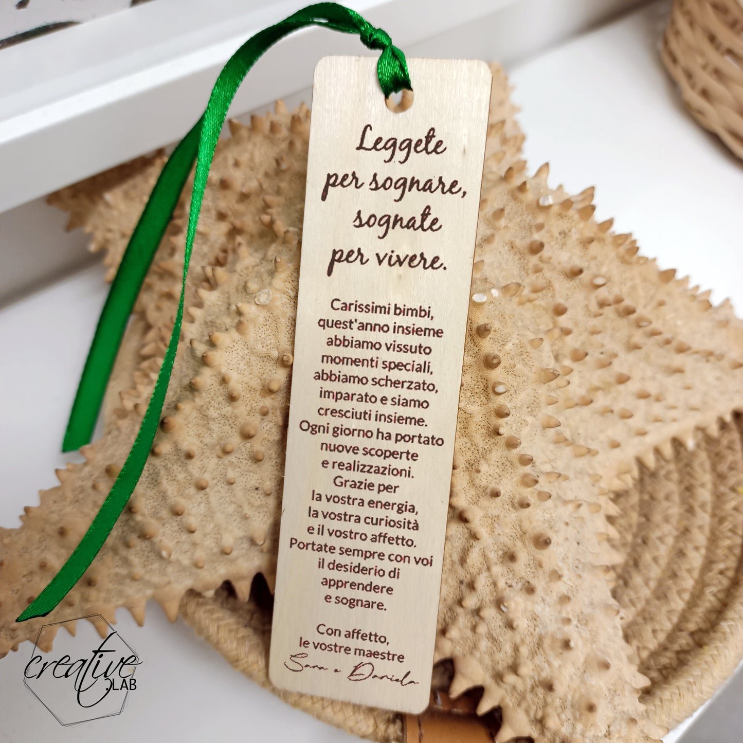 Segnalibro in legno, per alunni da parte degli insegnanti con firme originali dei bambini