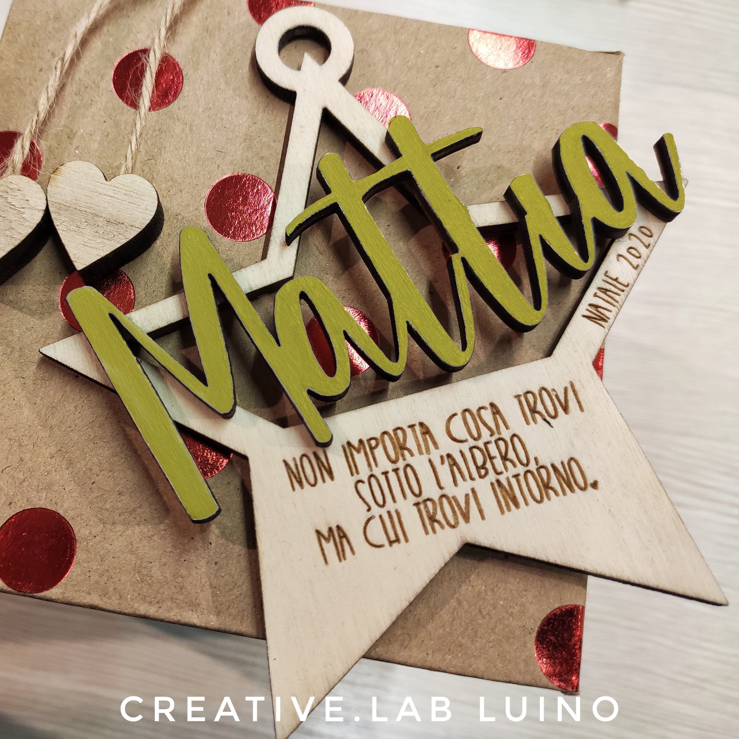 Decorazione Natalizia Personalizzabile a stella con nome e dedica