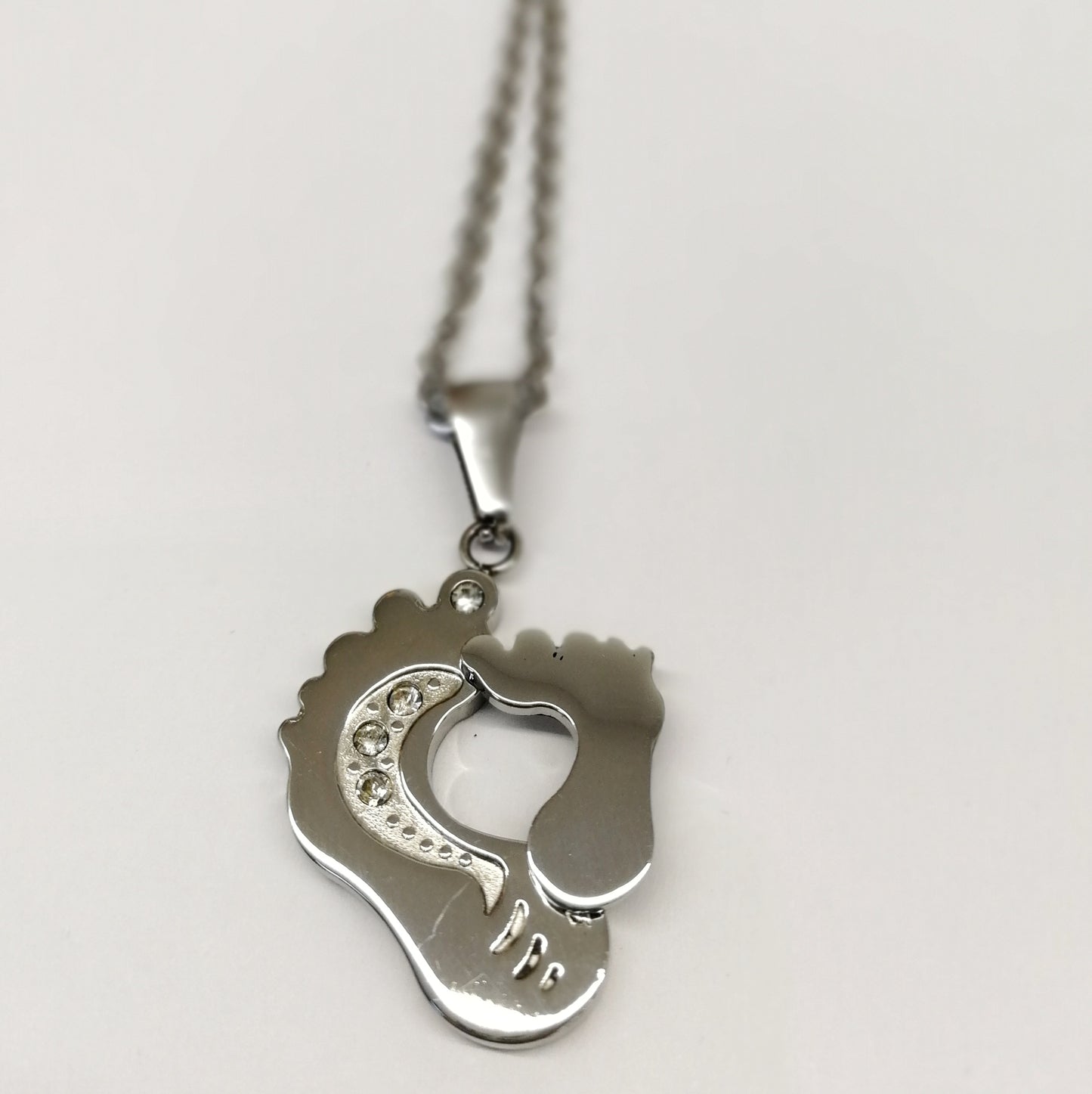 Ciondolo piedini con strass personalizzabile con collarino (B9)