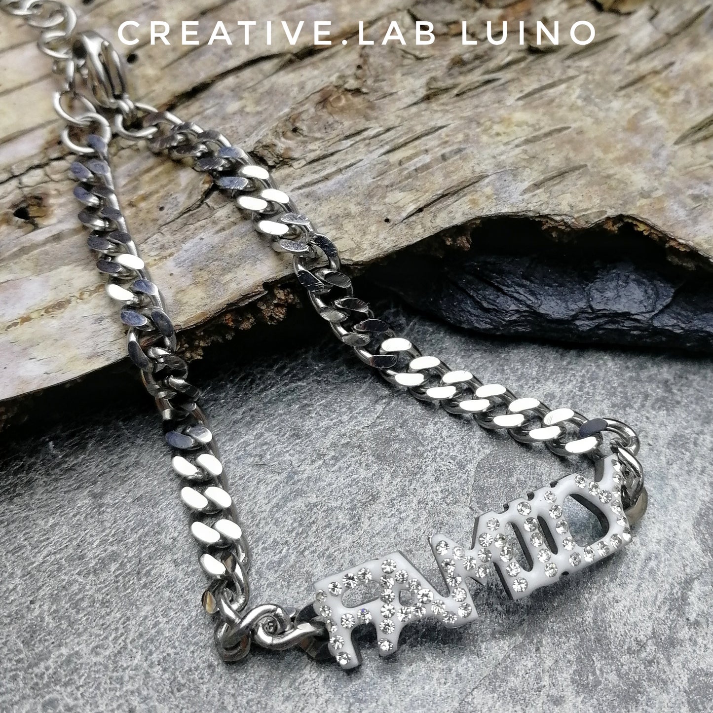 Bracciale Family in acciaio con strass (M17C)