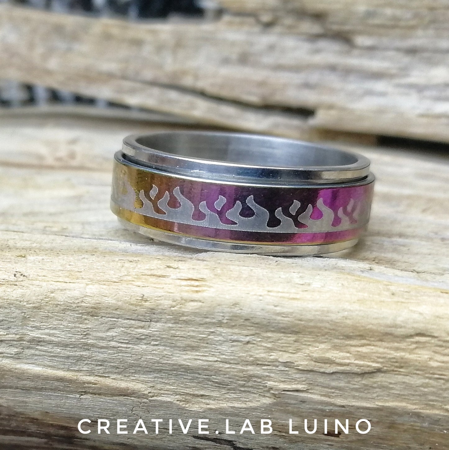 Anello in movimento disegno fiamme