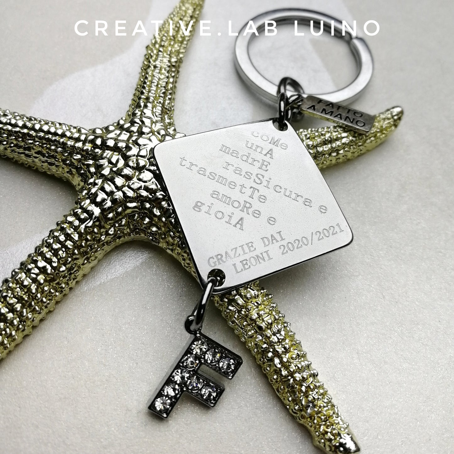 Portachiavi per la maestra con iniziale (port B24C)