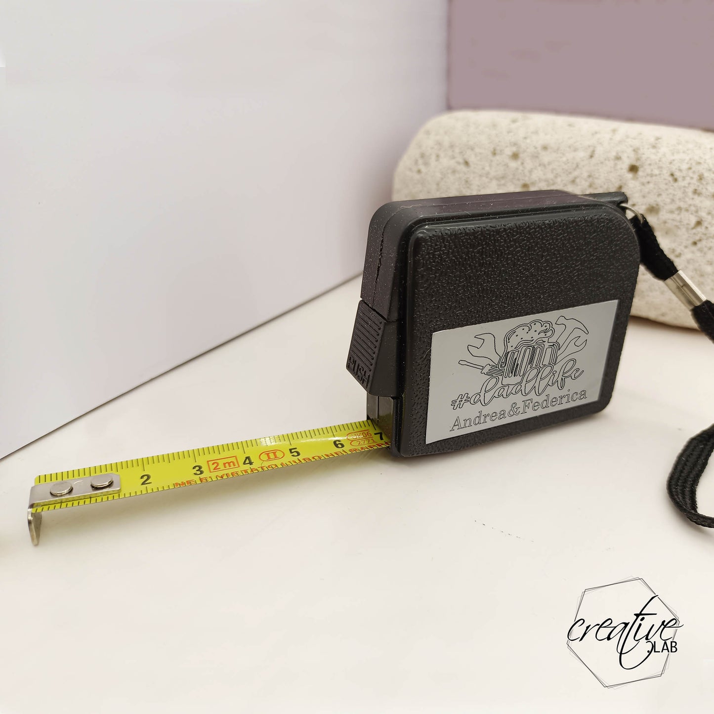 Metro da cantiere personalizzato - grafica "dad life"