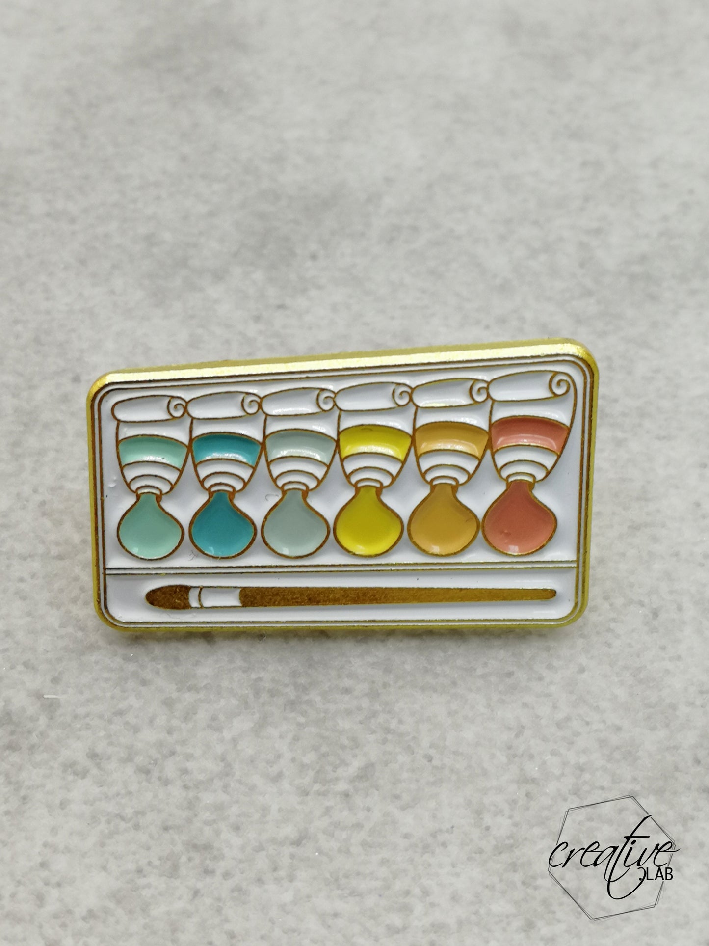 Spilla colori con dedica su cartoncino