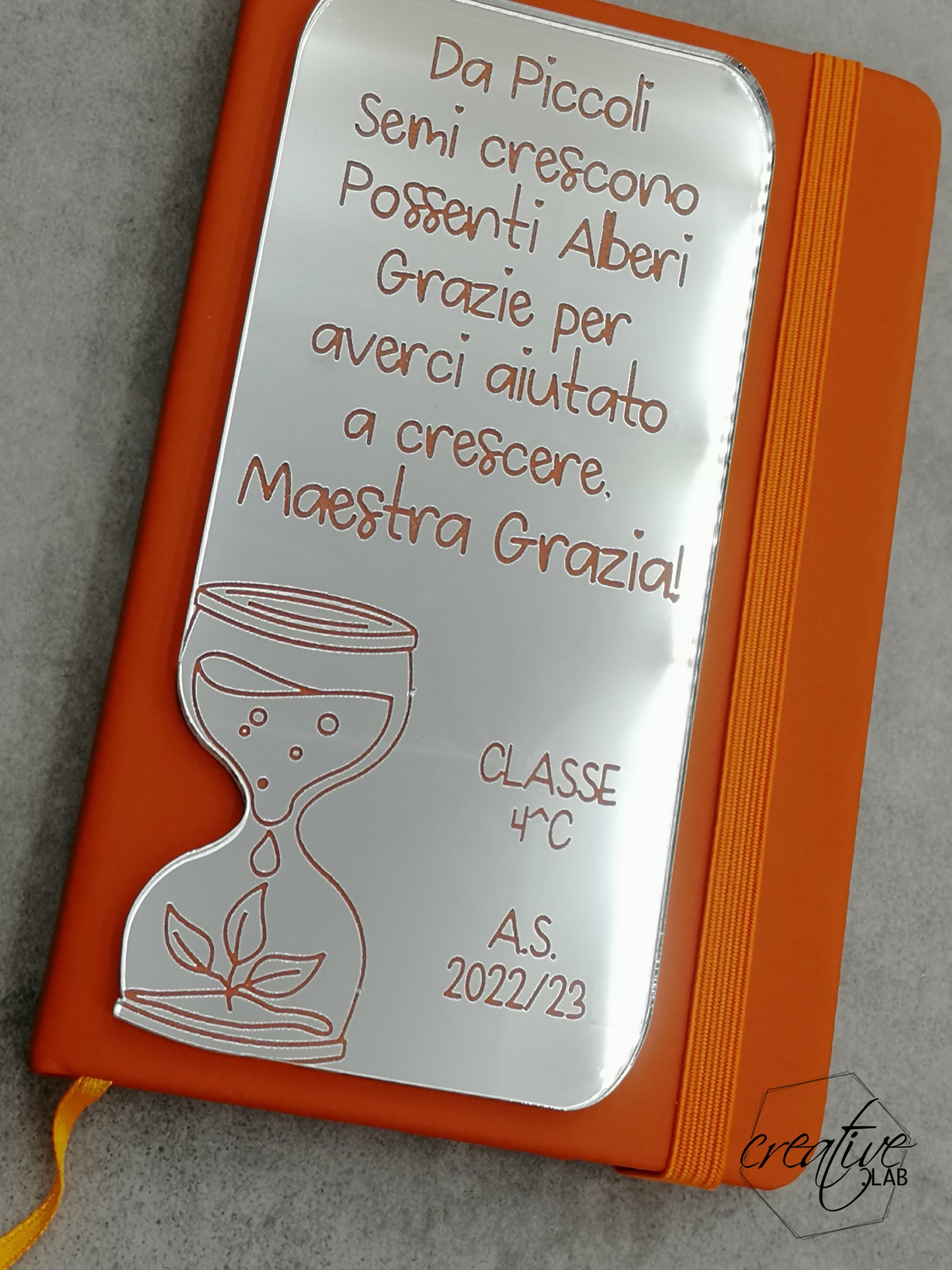 Notes con personalizzazione per la maestra - clessidra