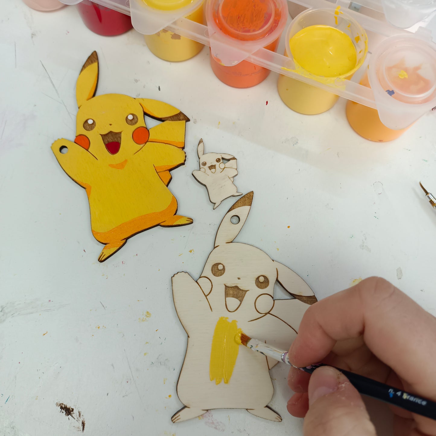 Targa da appendere alla porta della cameretta con Picachu