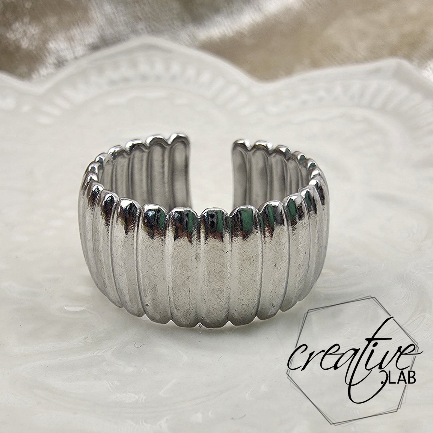 Anello in acciaio Fascia a Righe