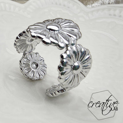 Anello in acciaio Fiori Tondi