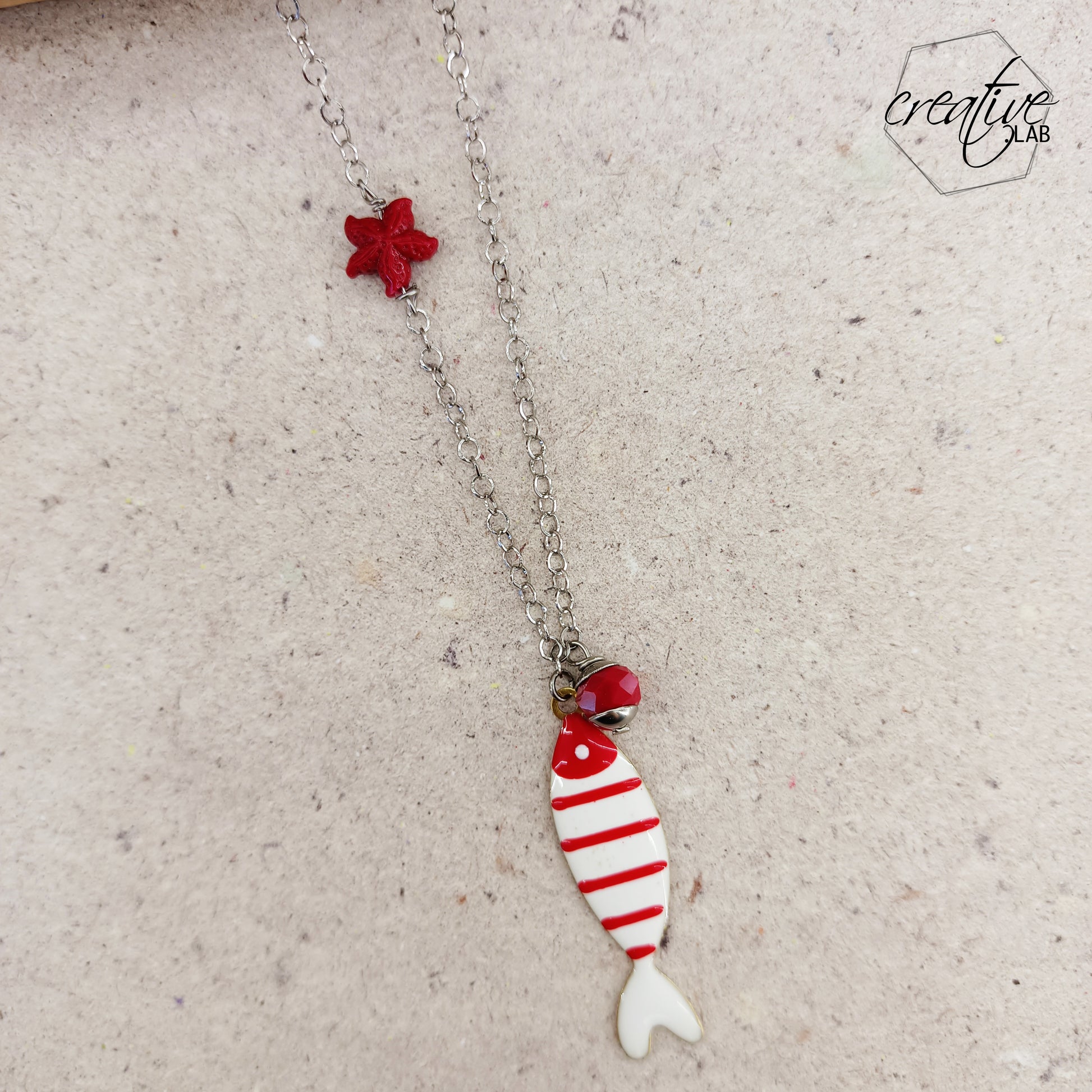 Collana a lisca di pesce in argento sterling: ciondolo minimalista a forma di scheletro di pesce - Italia Collana a lisca di pesce in argento sterling: ciondolo minimalista a forma di scheletro di pesce - Italia