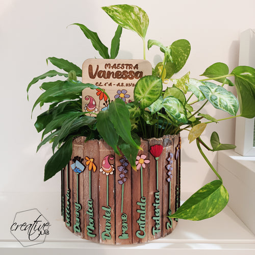 Porta vaso personalizzabile con nomi e fiori + tag omaggio