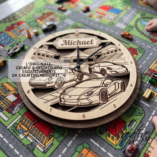 Orologio da parete "Passione a 4 Ruote" personalizzabile