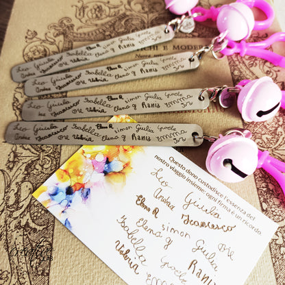 Portachiavi con campanellino, personalizzabile con scritte firme originali