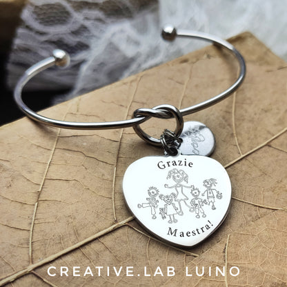 Bracciale rigido con nodo e ciondolo a cuore personalizzabile per maestra (G11+B23)