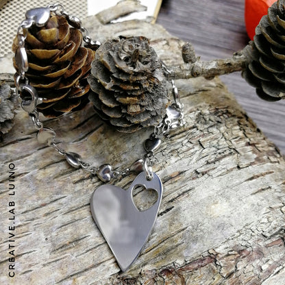 Bracciale in acciaio a cuoricini e ciondolo da personalizzare a cuore (G9+B29)