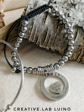 Carica l&#39;immagine nel visualizzatore di Gallery, Bracciale con perle in acciaio e ciondolo tondo con cuore al centro (G44+B40)