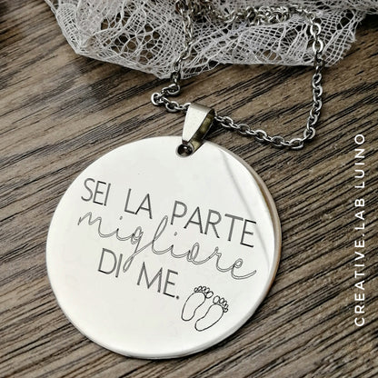 Ciondolo tondo con bordo in gomma personalizzato con catenina fine girocollo (C1+D2)