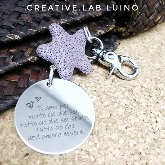 Portachiavi con perla di lava vulcanica a stella e ciondolo tondo (C1+lava stella - amore)