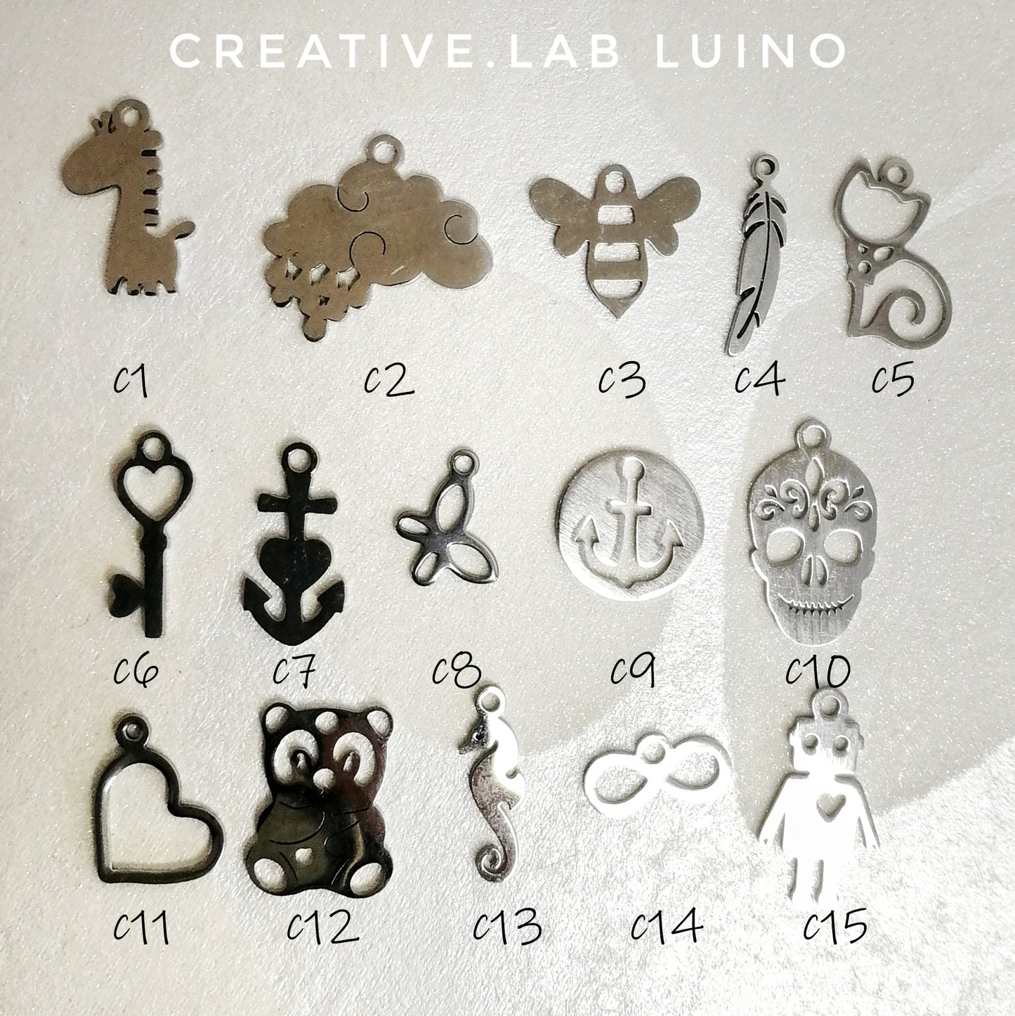 Braccialetto catena pallini con charm a scelta