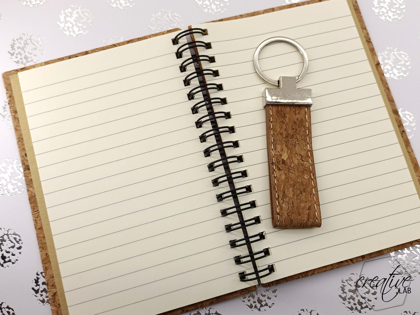 Notes, penna e portachiavi in sughero, personalizzabile, per insegnanti - set o singoli